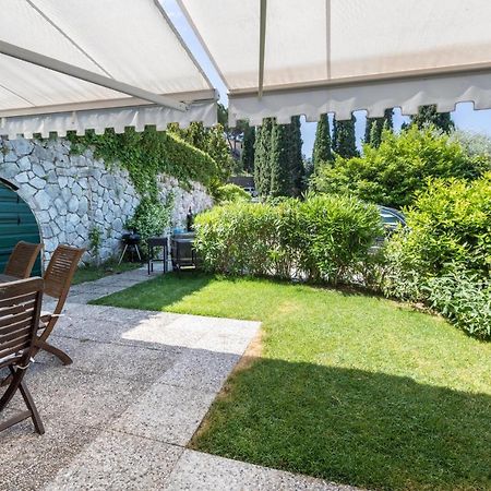 Residence La Mignon Oleandri トッリ・デル・ベーナコ エクステリア 写真